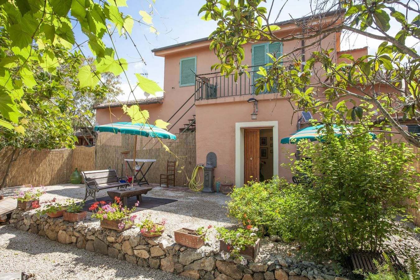 Foto 10 von 24: Ferienwohnung für 3 Personen mit Garten