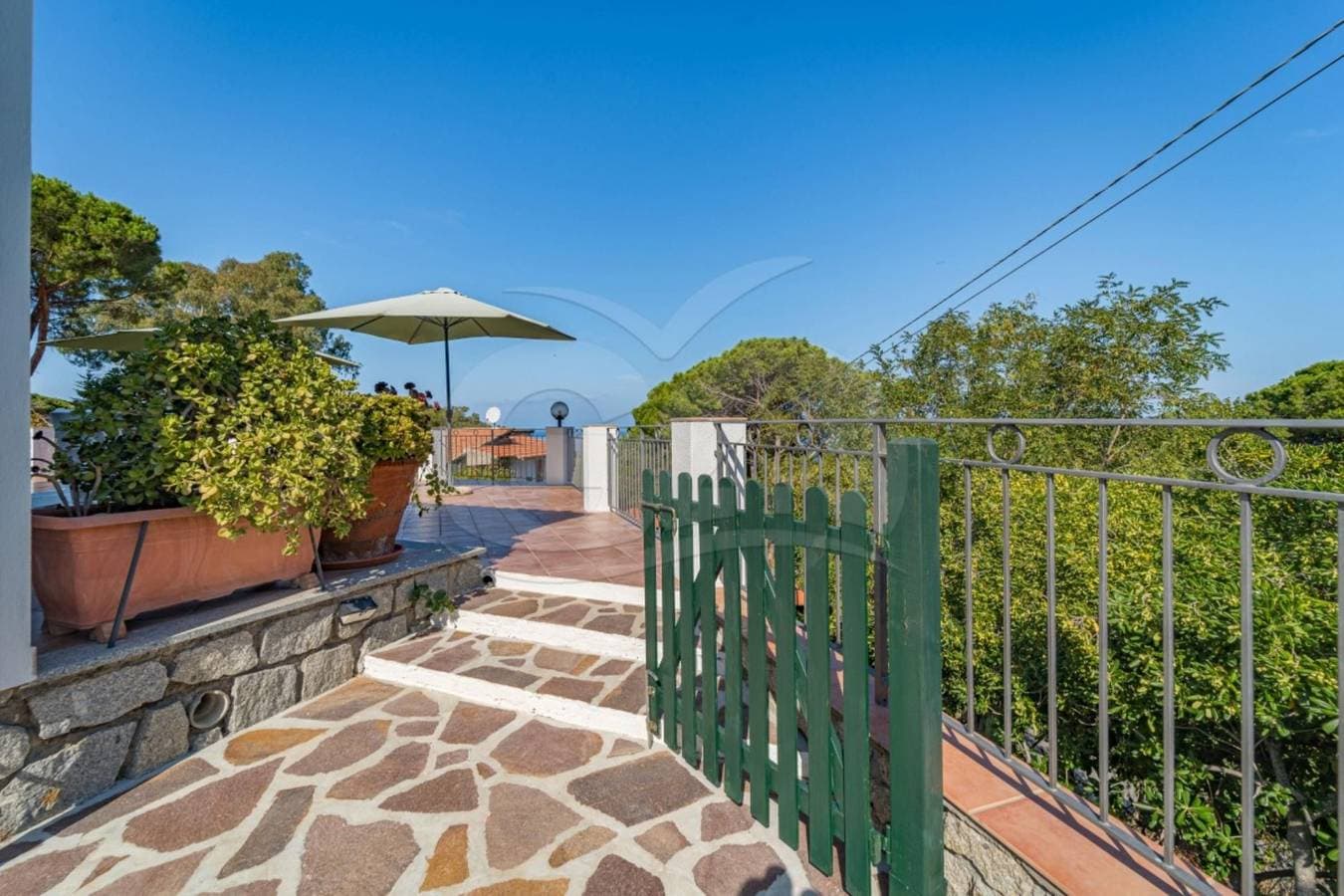 Foto 2 von 28: Villa für 7 Personen mit Terrasse