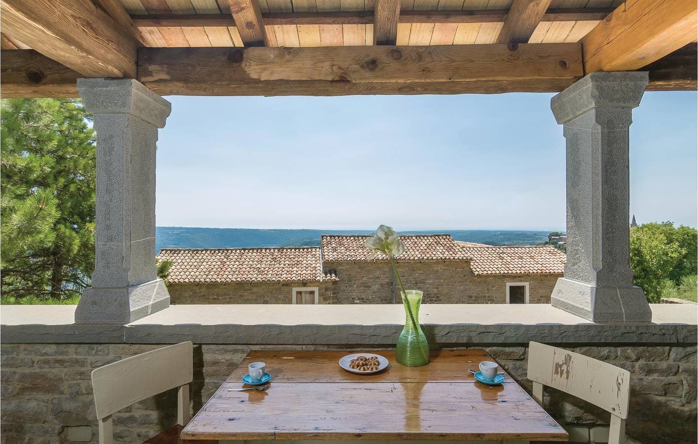 Foto 13 von 42: Reizende 2-Zimmer-Wohnung mit Pool in der Nähe des Zentrums von Grožnjan und der Taverna Bastia