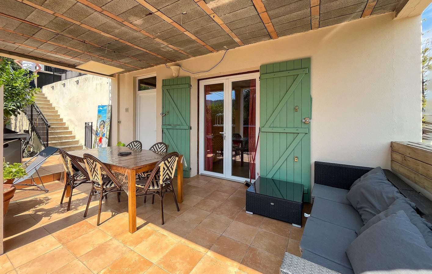 Foto 4 von 22: Reizende Ferienwohnung mit Pool, Terrasse und Sehenswürdigkeiten in der Nähe in Châteauneuf