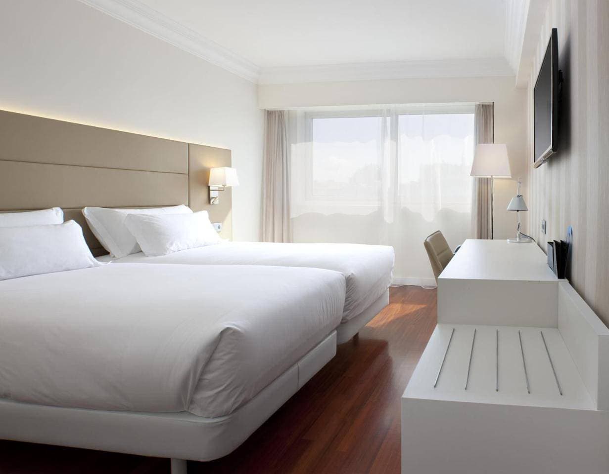 Foto 7 von 10: Standard Double or Twin Room with Extra Bed (2 Adults + 1 Child)
