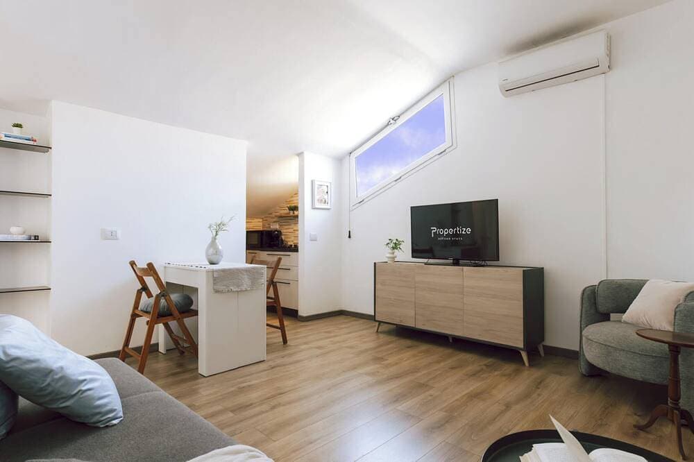 Foto 12 von 30: Michis Dachgeschosswohnung by Propertize