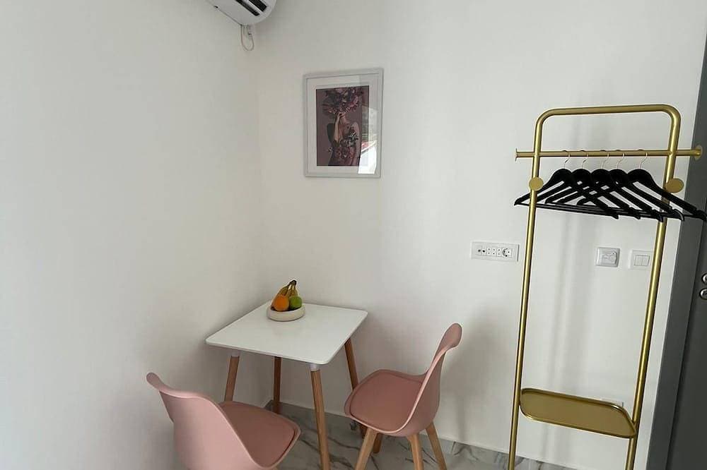 Foto 13 von 30: Luxuriöses Apartment mit Meerblick in der Bucht von Kotor