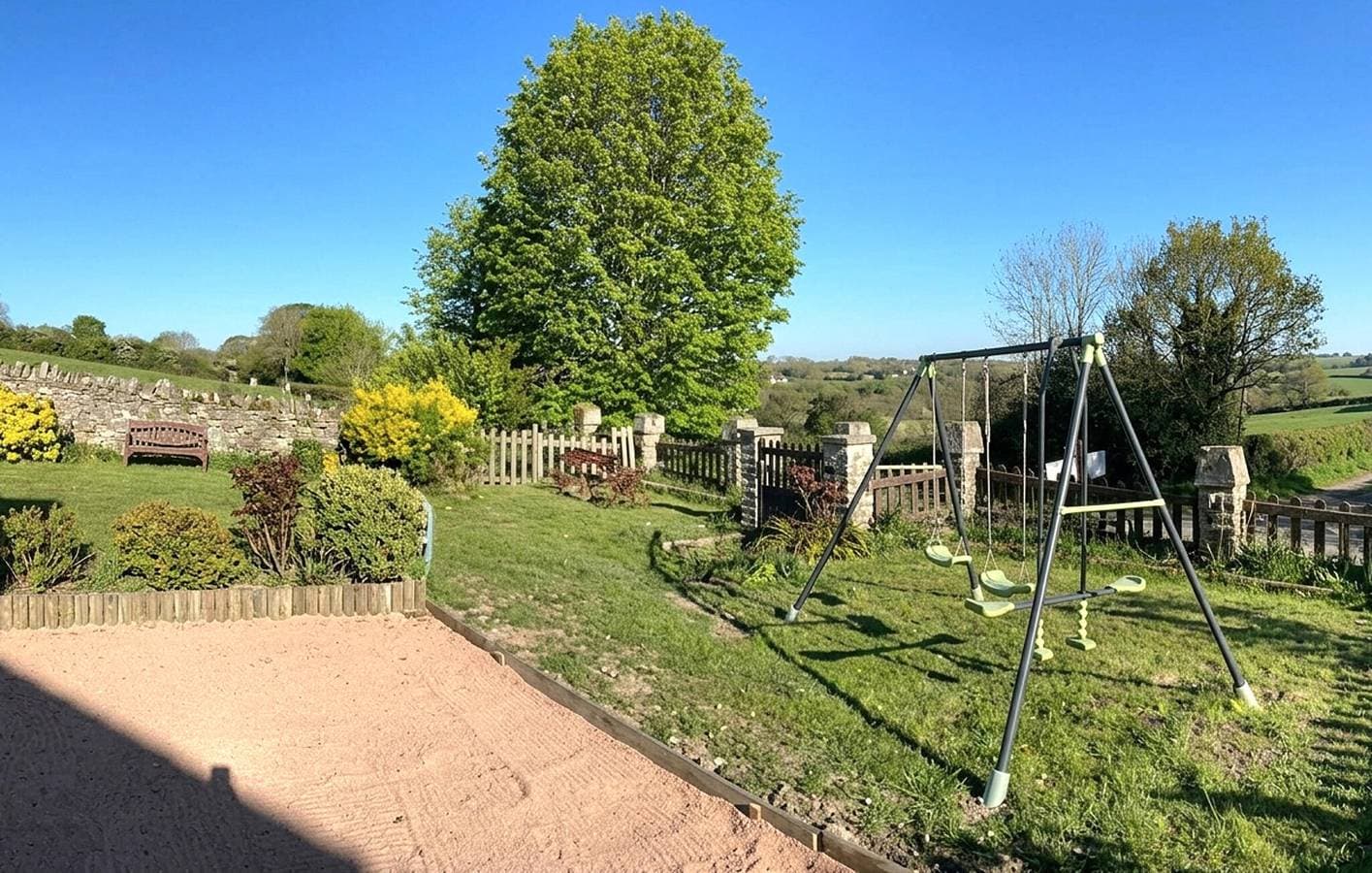 Foto 8 von 27: Gemütliches Gartenapartment mit Bouleplatz, WLAN und Parkplatz, nahe dem Stadtzentrum
