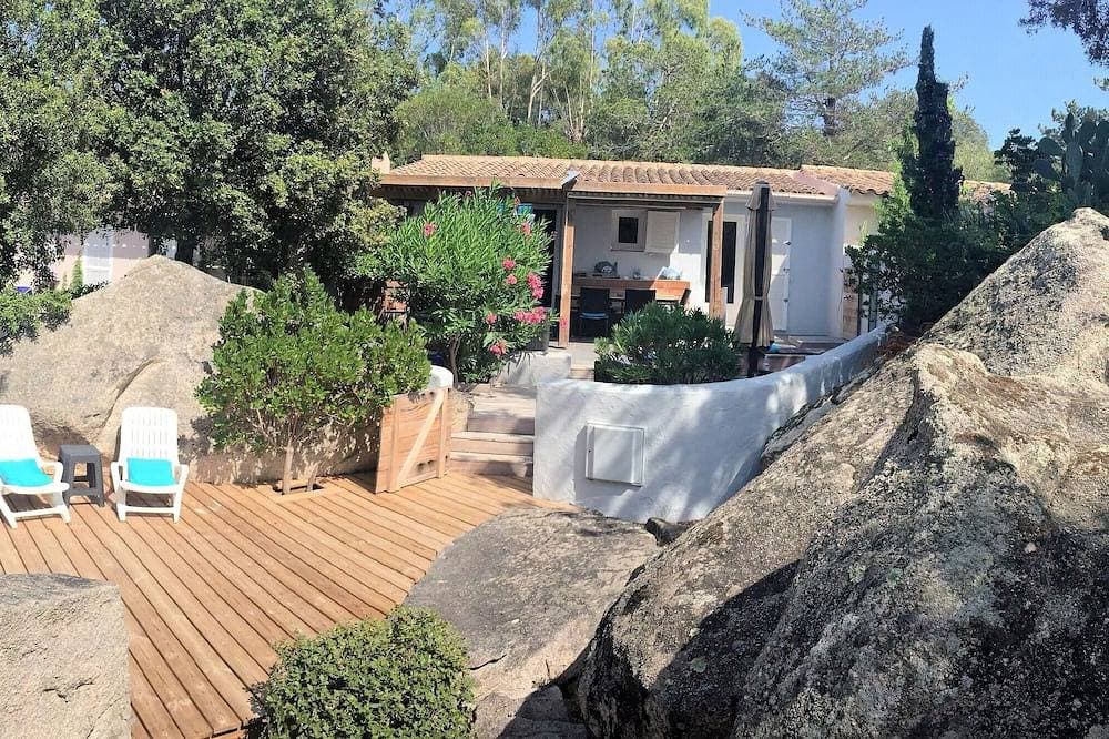 100 Meter Vom Strand Von Santa Giulia, Klimatisierte Villa Für 2 Bis 6 Personen 1