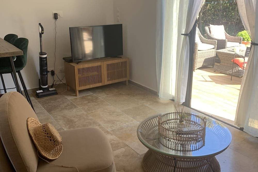 Foto 7 von 24: Magnifique Petite Maison de Campagne de 43 m2 à 3 min de la Plages de Maora
