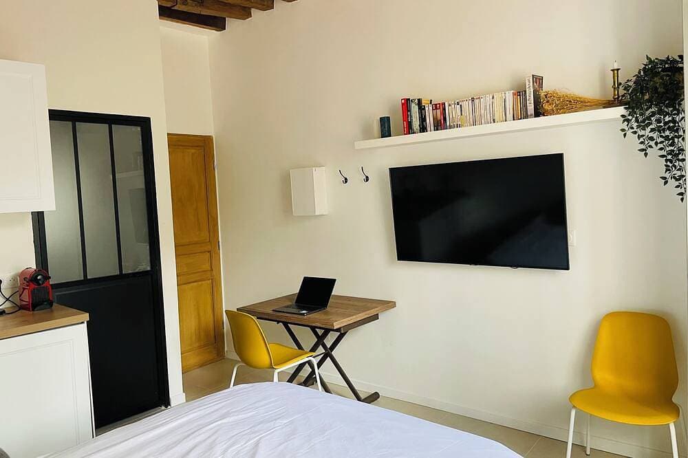 Foto 5 von 13: Quiet and park view - Studio #6 - Casa Londono