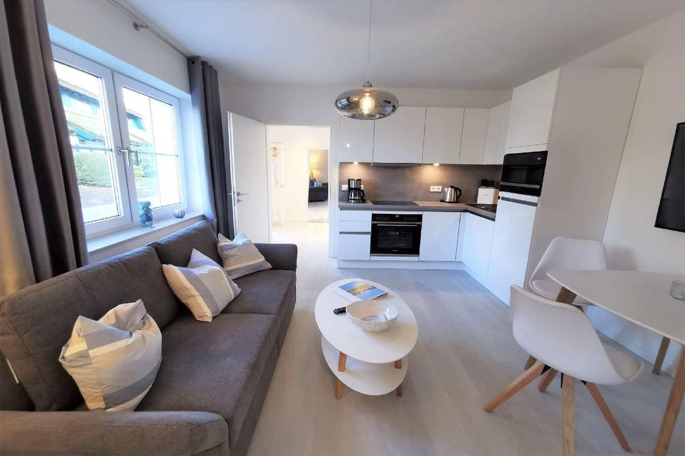 Foto 7 von 20: Moderne Ferienwohnung mit eigener Terrasse - Haus Inselwind FeWo MEERferien