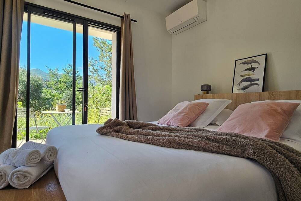 Foto 4 von 30: 1 Double Room 2 pers, Residence Casa Pian d'Olmo / Double Room - A Leccia