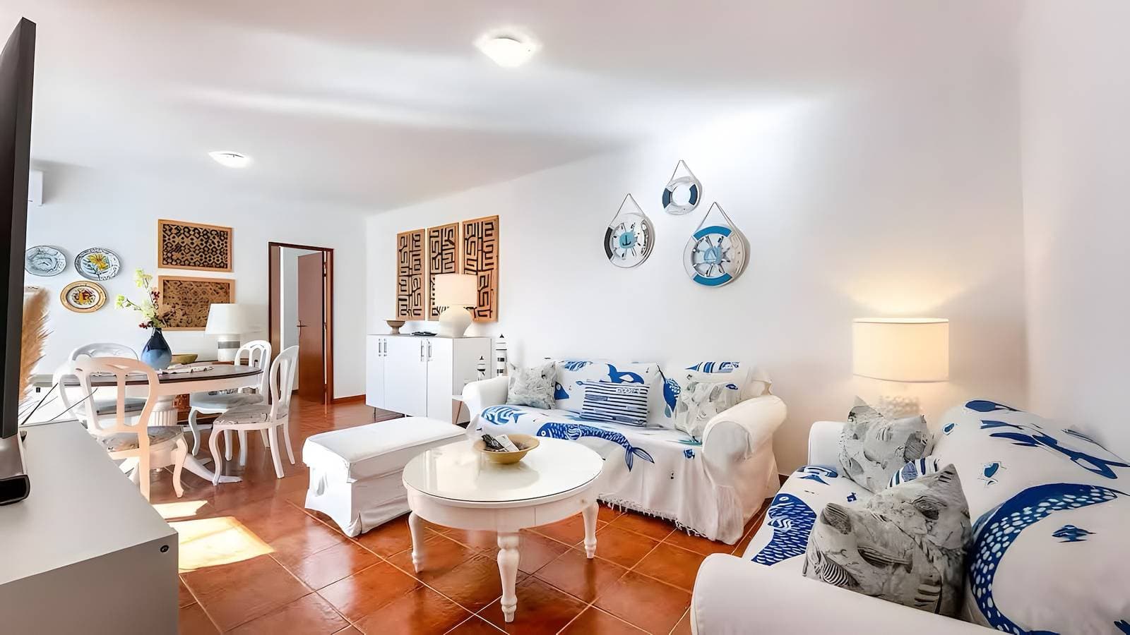 Foto 4 von 19: Apartment 'Casa Rosa dos Ventos' mit Meerblick, WLAN und Klimaanlage