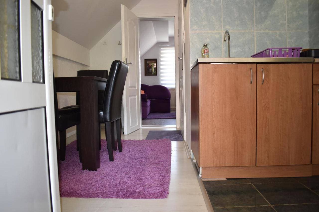 Foto 4 von 30: One-Bedroom Apartment