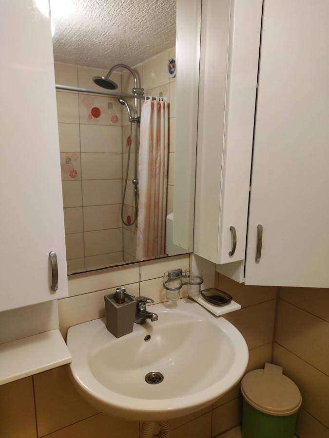 Foto 3 von 11: One-Bedroom Apartment