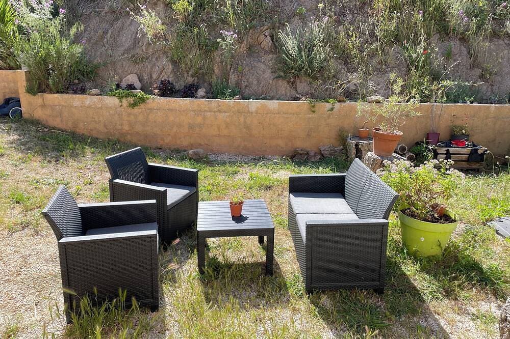 Foto 12 von 13: Apartment n°2 near the beach - sea view + terrace