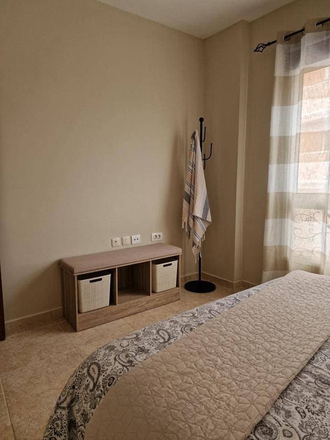 Foto 5 von 45: Two-Bedroom Apartment