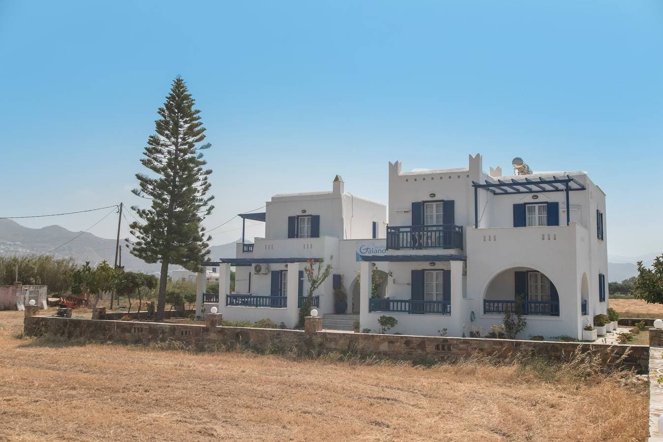 Galanos Studios Naxos 1