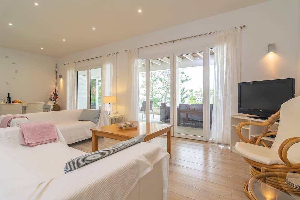 Foto 7 von 30: Cala Llonga - Ferienhaus Mit Privatem Pool