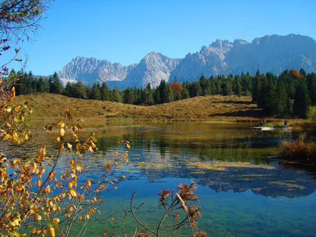 Foto 10 von 13: Gästehaus Christophorus - Ferienwohnung "Alpenglühn" mit Bergblick, Gemeinschaftsgarten und WLAN