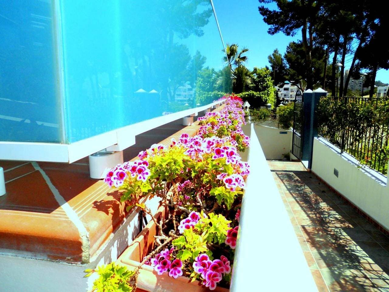 Foto 5 von 84: One-Bedroom Apartment with Sea View