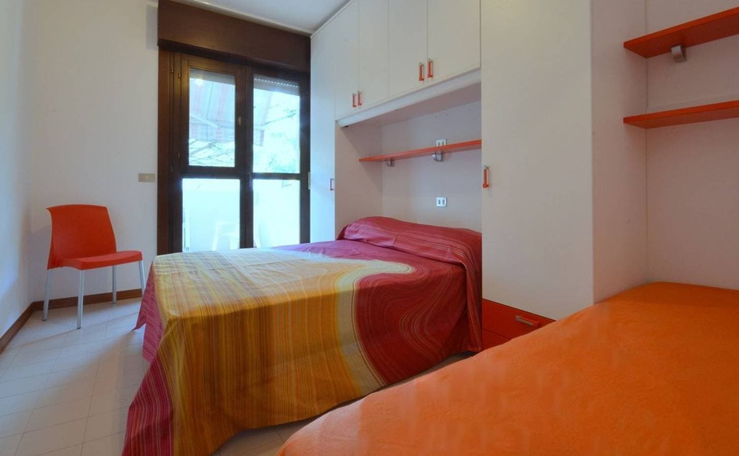 Foto 6 von 22: Moderne Wohnung mit Balkon in Strandnähe
