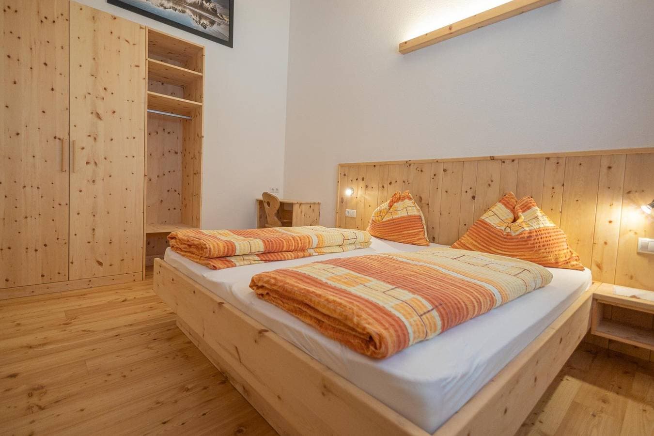 Foto 2 von 23: Gemütliche 'Ferienwohnung Enzian' mit Bergblick, WLAN, Garten & Terrasse