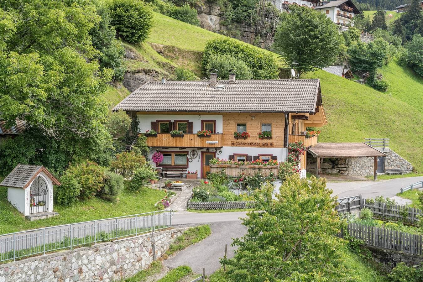 Foto 7 von 26: Ferienwohnung ,,Hochwilde Jogglanderhof" mit Bergblick, privatem Balkon und Wlan