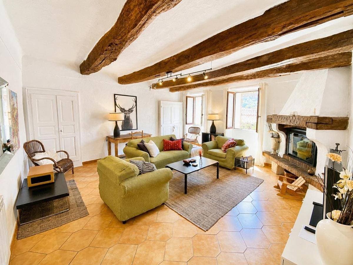 Cabris Village - Elegant Family House 1