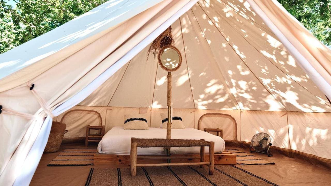 Foto 6 von 11: Tent