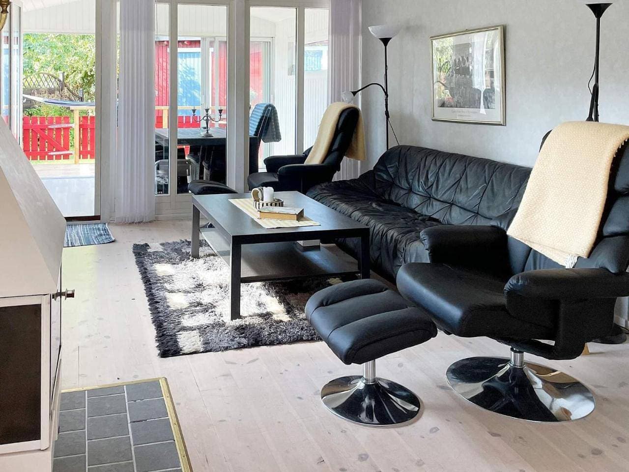 Foto 10 von 28: Two-Bedroom Holiday Home