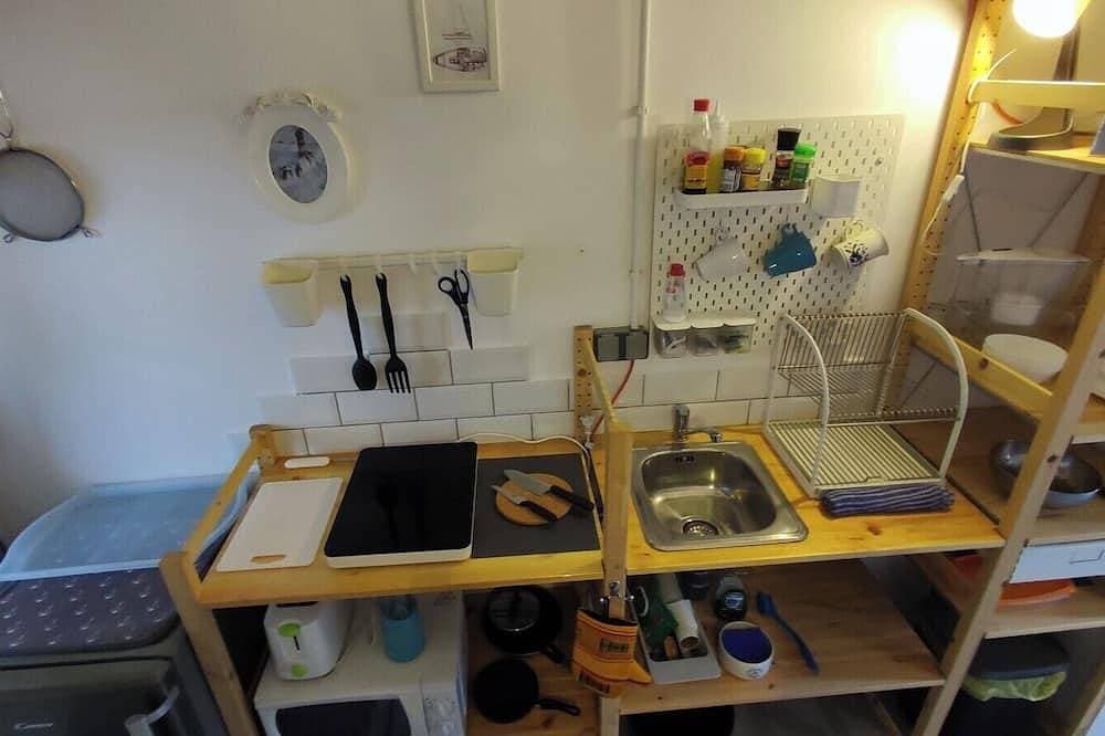 Foto 11 von 30: The Cabin, Nano study