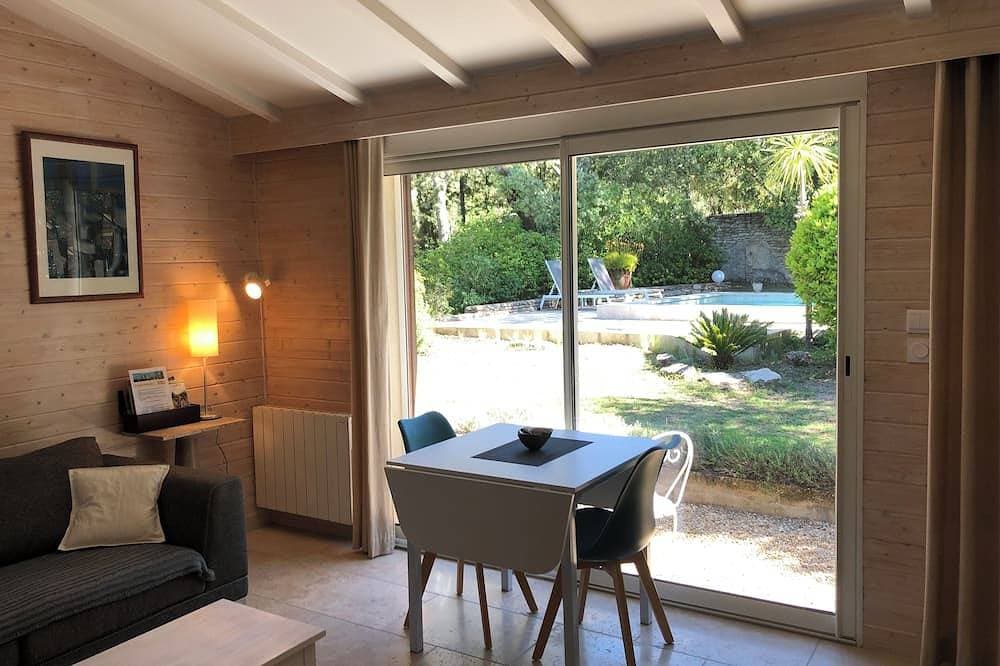 Foto 8 von 30: L'Orée de l'Eure Wohnung, Garten, privater Pool in Uzès