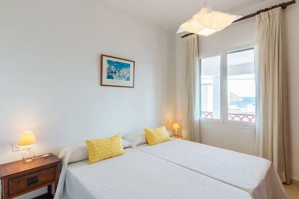 Foto 3 von 18: Charming 3 bedroom apart.10 mts walking from beach