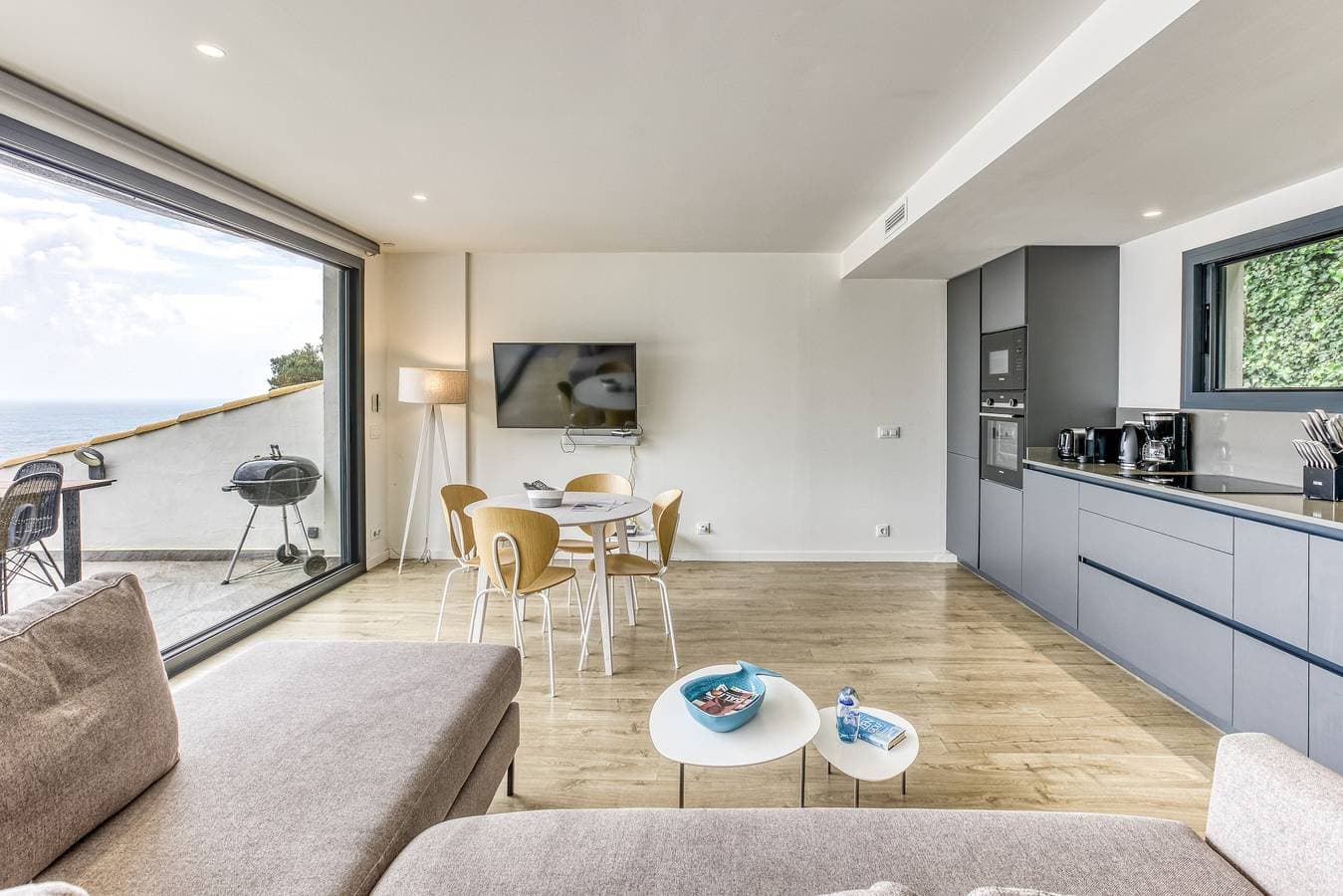 Foto 11 von 43: Apartment 'La Terrasse De La Mer 6' – Meerblick, WLAN, Klimaanlage