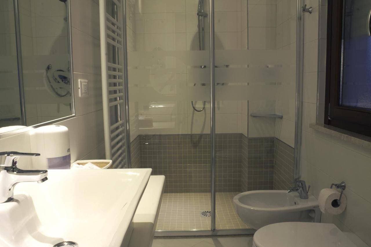 Foto 10 von 10: Deluxe Suite with Spa Bath