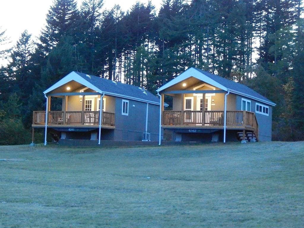 Foto 2 von 23: Shellrock Cabin mit Blick auf den Columbia River