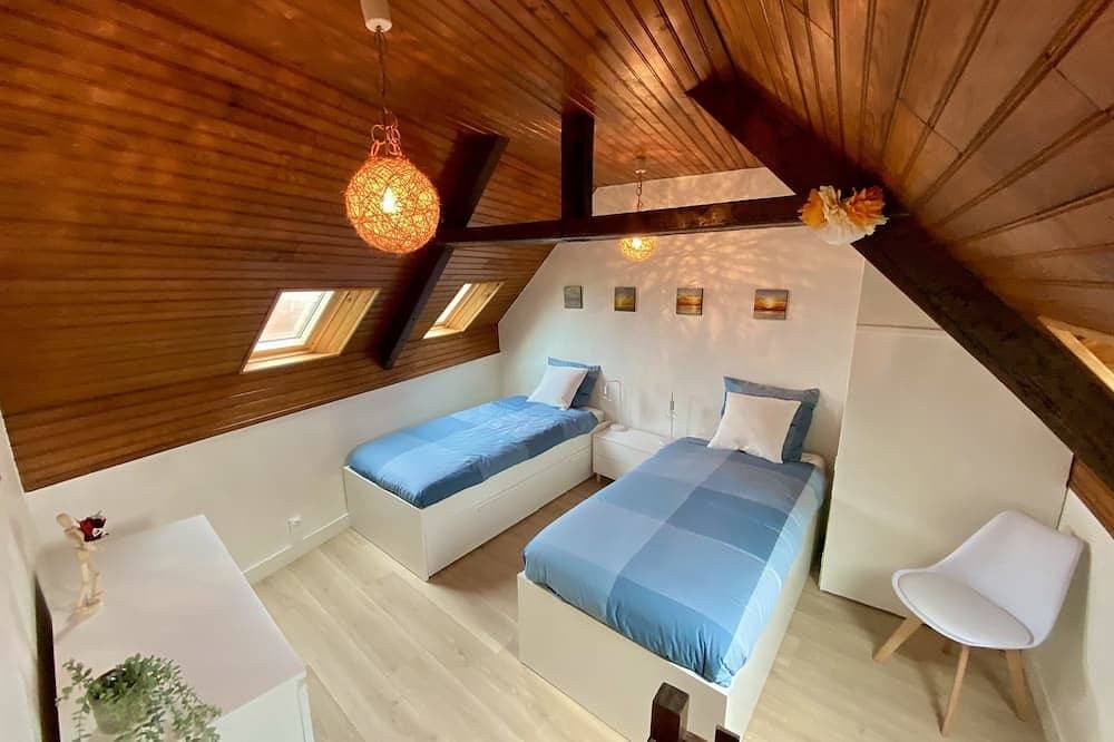 Charming fisher house on the Seaside 1