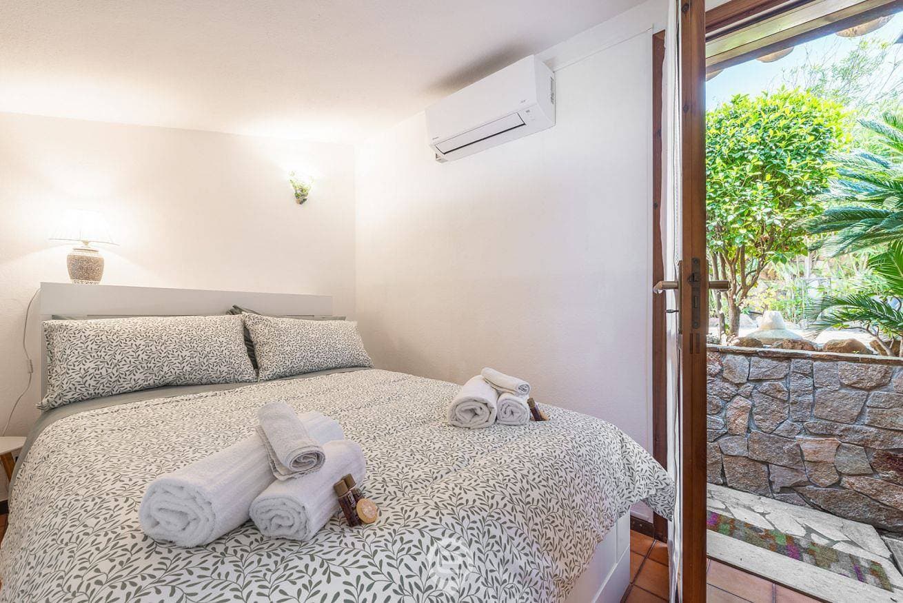 Foto 6 von 41: Ferienhaus für 2 Personen mit Balkon/Terrasse
