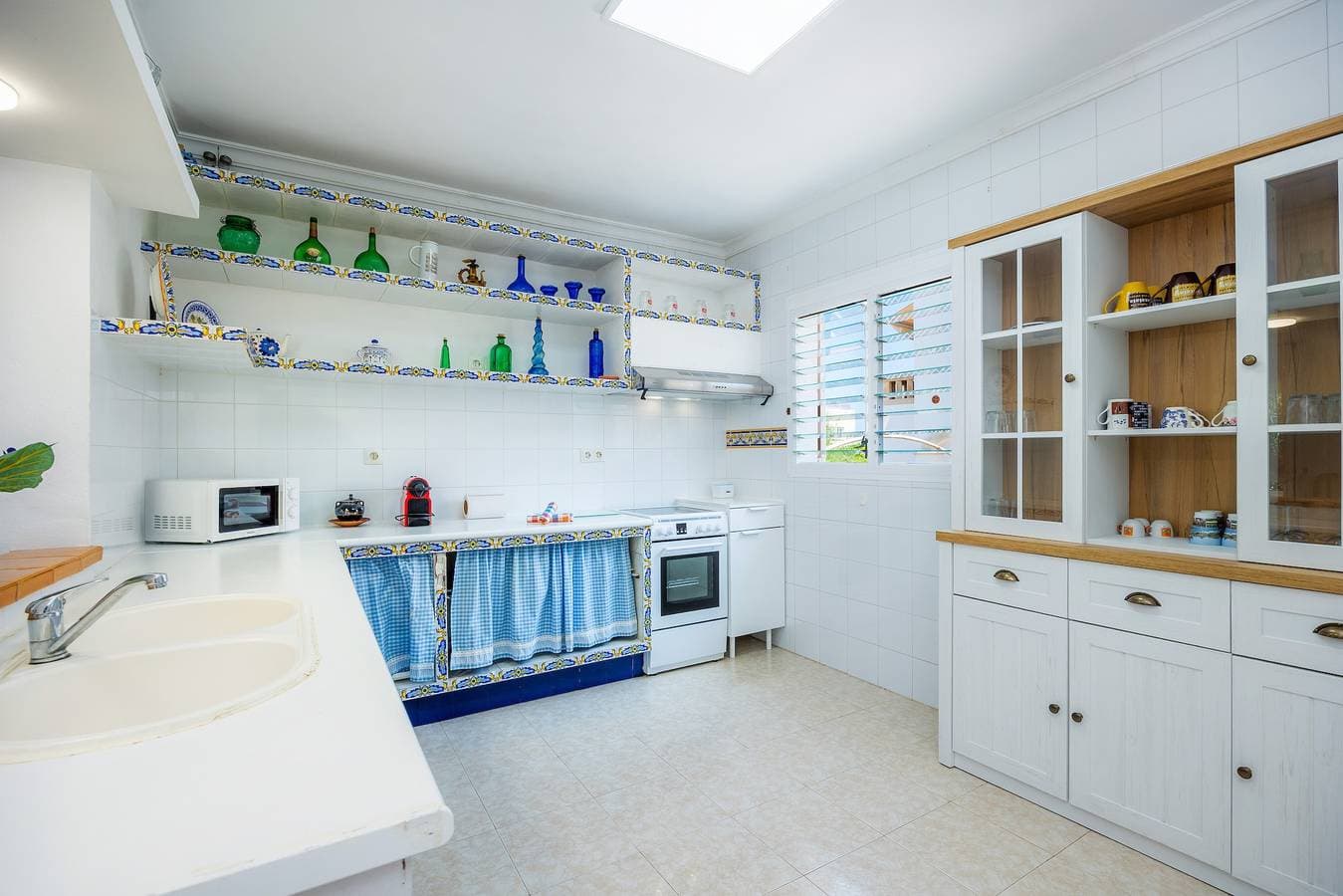 Foto 11 von 34: Ferienhaus 'Miquel' mit Meerblick, privater Terrasse und Wi-Fi