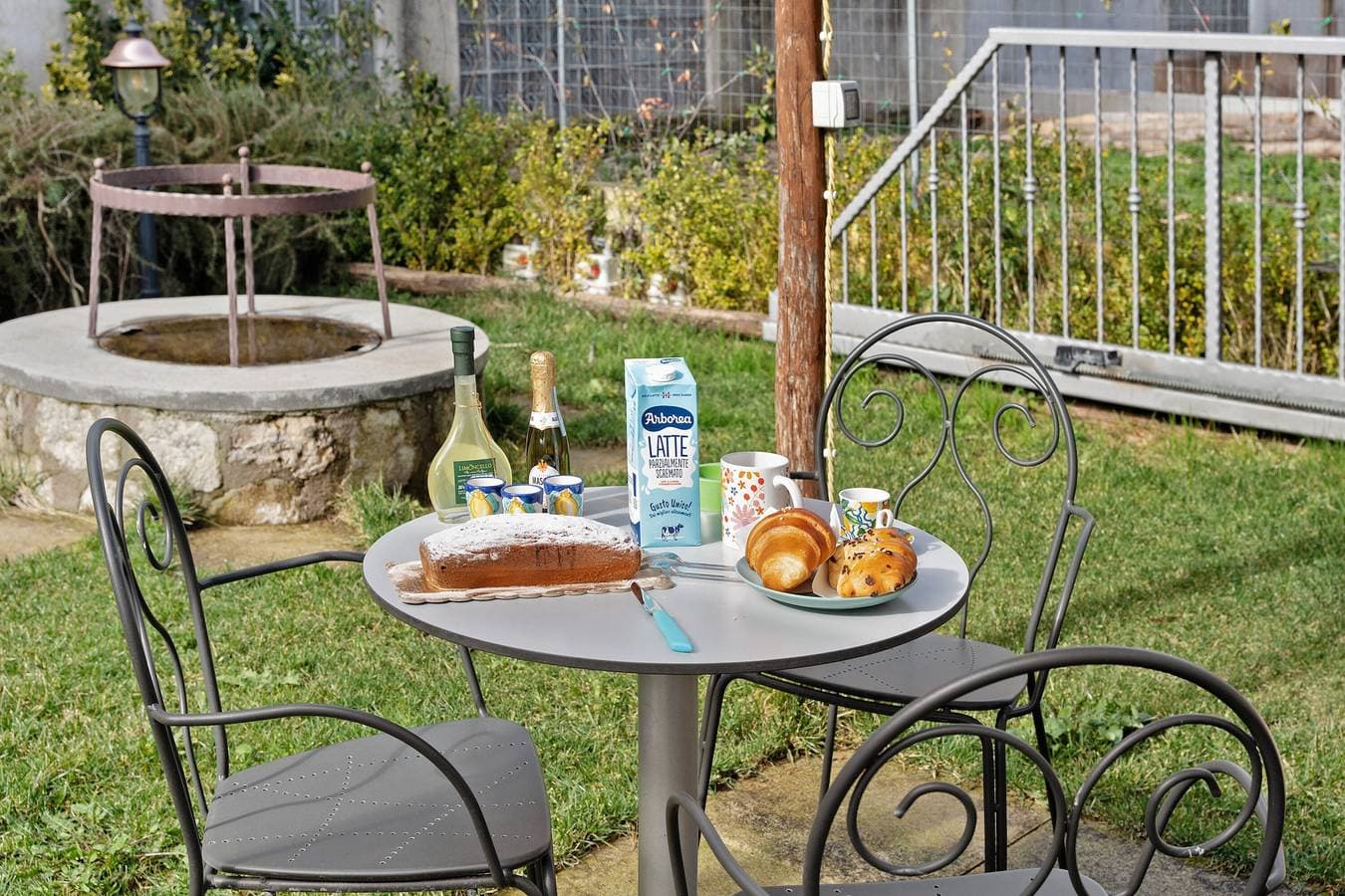 Foto 12 von 28: Ferienwohnung 'Nonno Giovanni' mit Bergblick, Wi-Fi und Klimaanlage