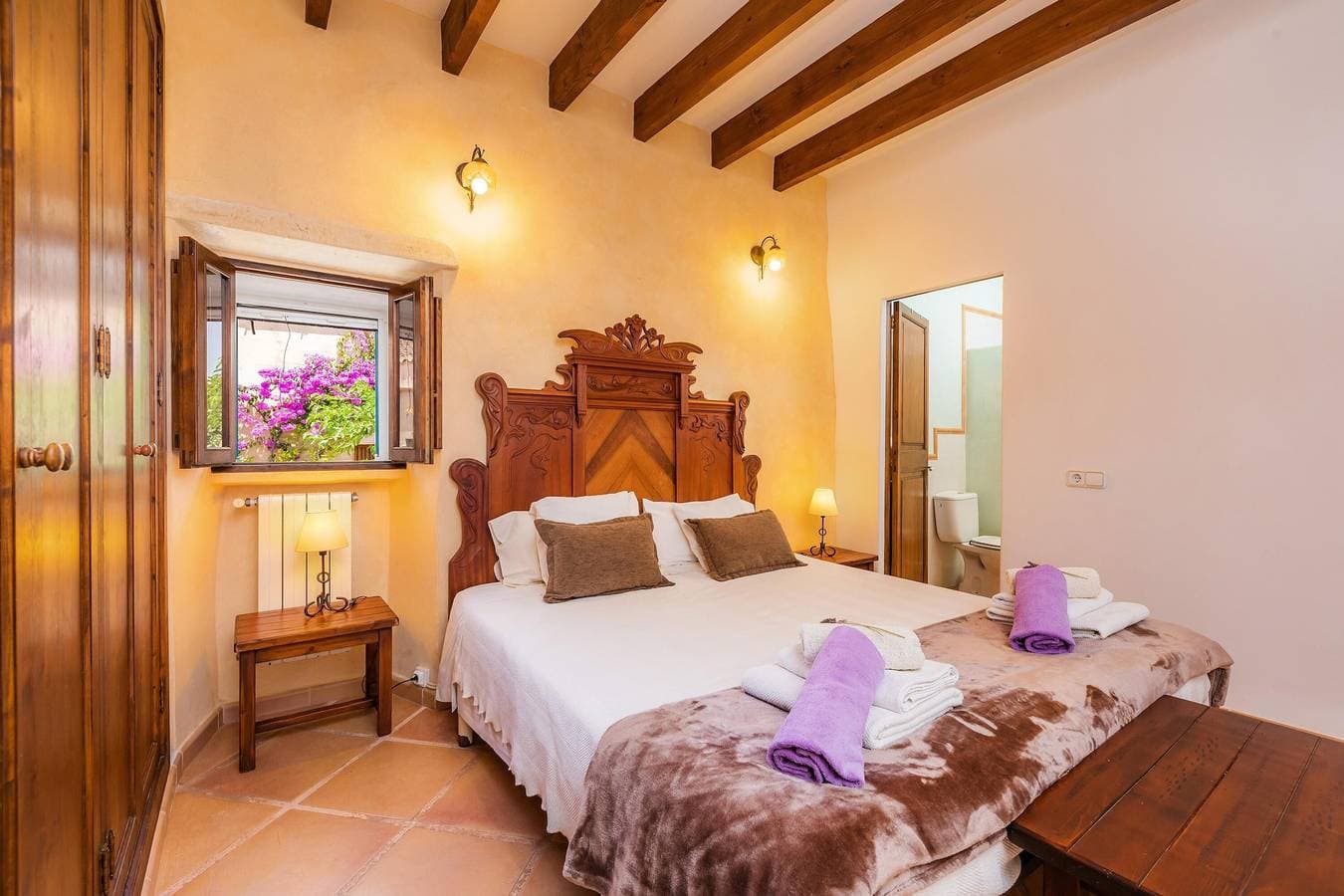 Foto 11 von 30: Agroturismo „Es Rafalet – Casa Amitger“ mit Landblick, Pool, WLAN, Klimaanlage & Garten