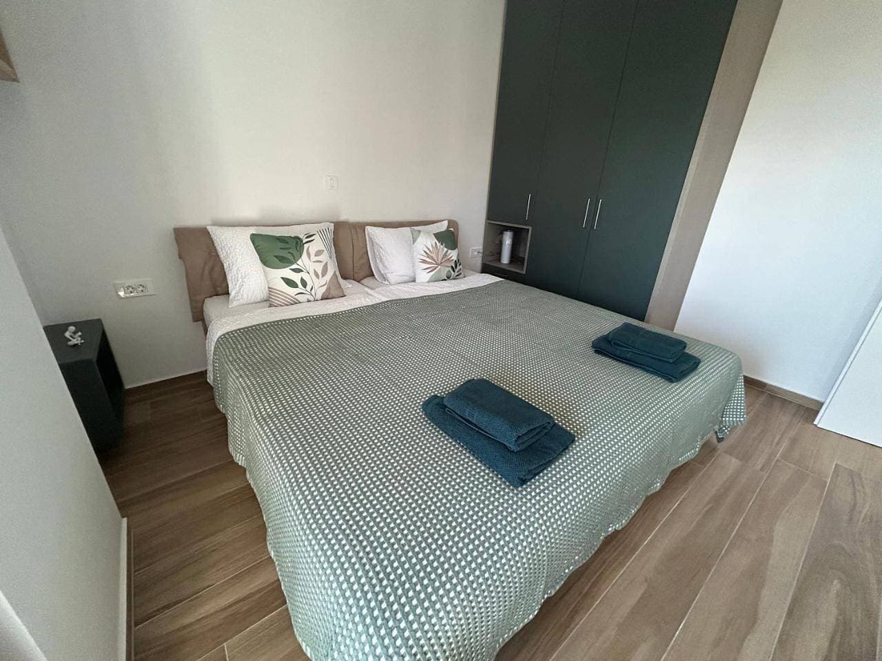 Foto 10 von 19: Apartment with View and Balcony