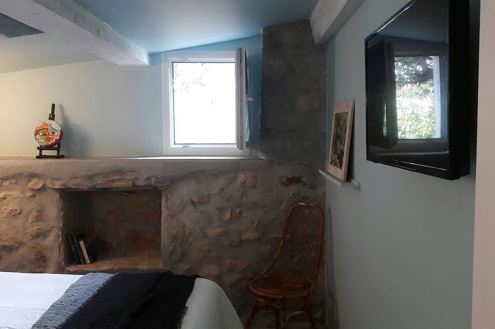 Foto 4 von 19: Großes Studio mit Terrasse zum Pool, Spa im Garten