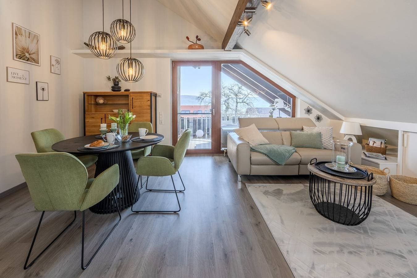 Foto 3 von 16: Fewo Seesternchen, überdachter Balkon, für max. 2 Erwachsene + 2 Kinder
