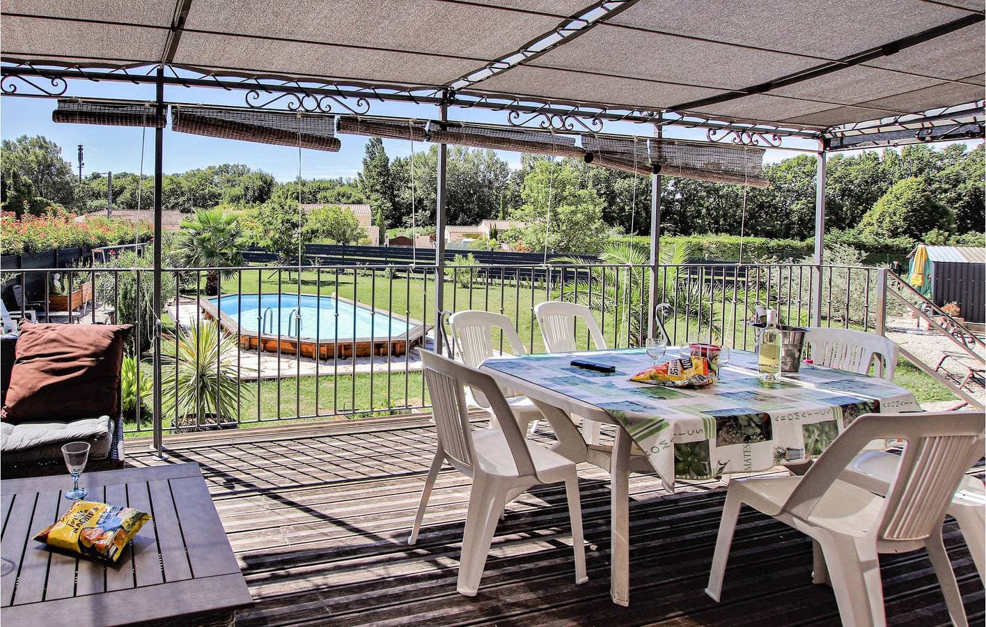 Foto 3 von 24: Klimatisierte Wohnung mit Pool und Garten