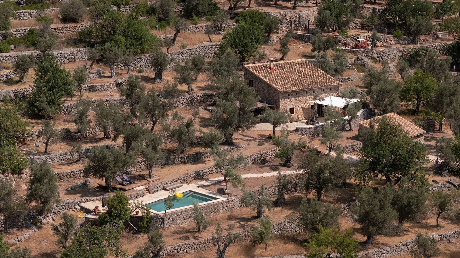 Foto 4 von 40: Mallorquinische Finca inmitten der Natur mit Pool