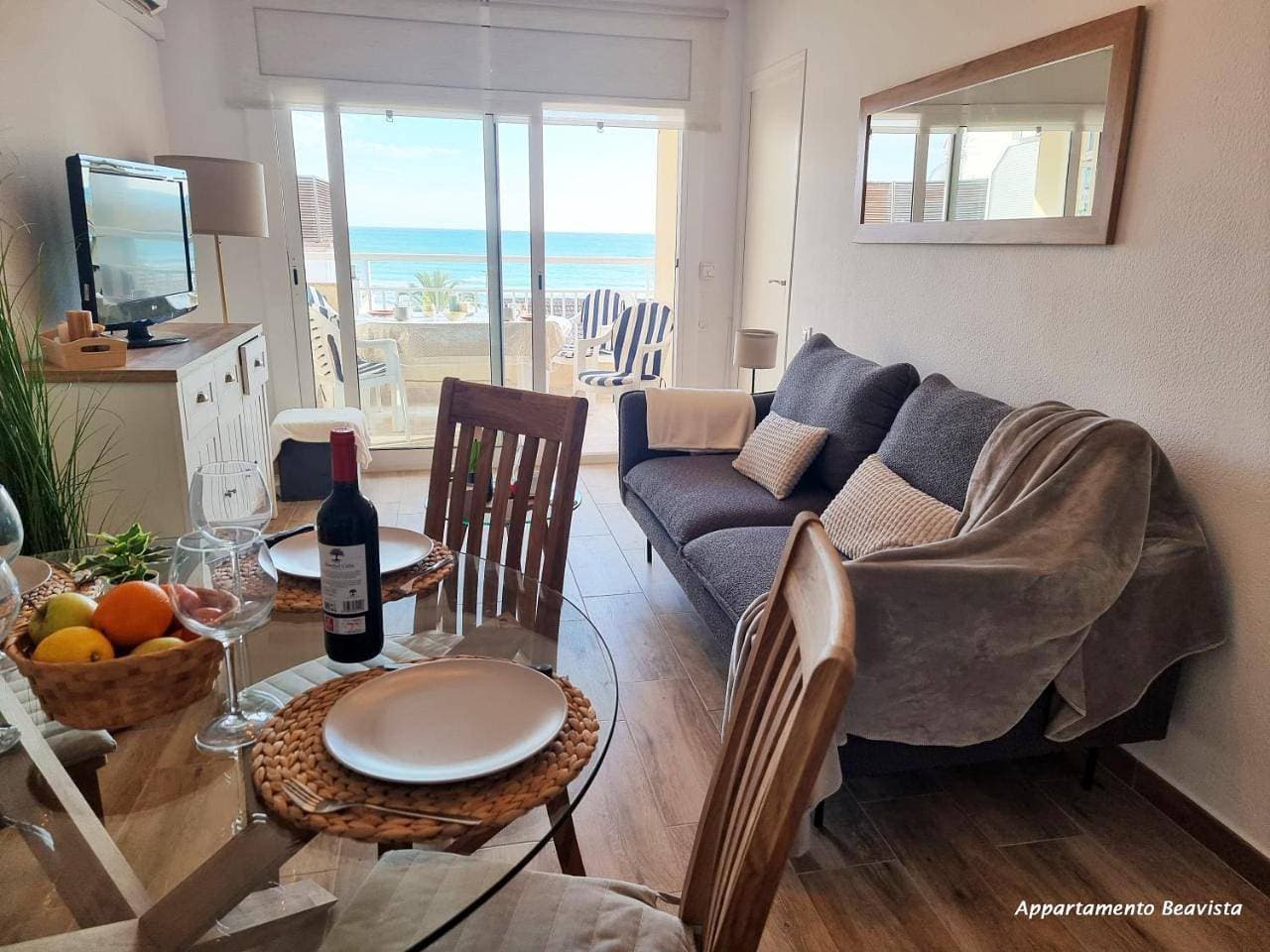 Foto 13 von 23: Apartment with Sea View