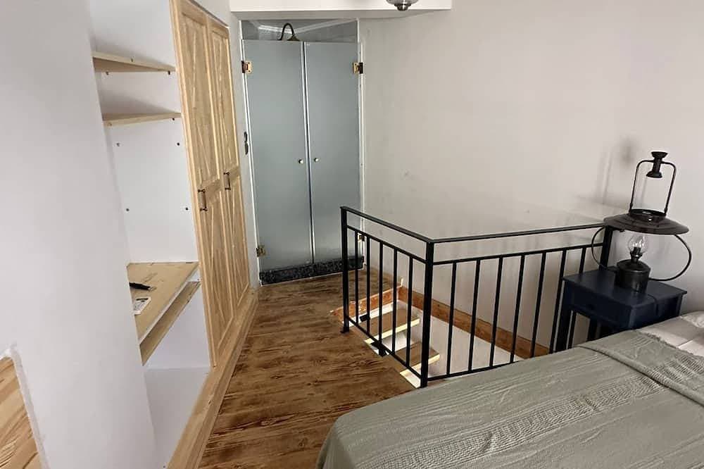 Foto 9 von 27: Plomari Geometer House: 1br with WiFi, AC