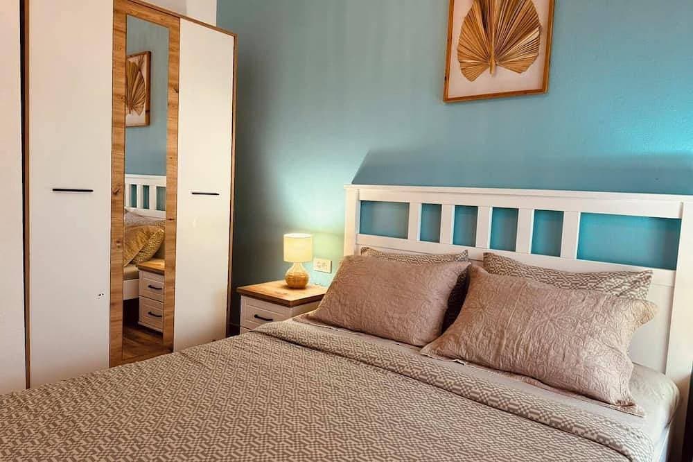 Cozy 1-bedroom bungalow in superb Ulcinj with AC 1
