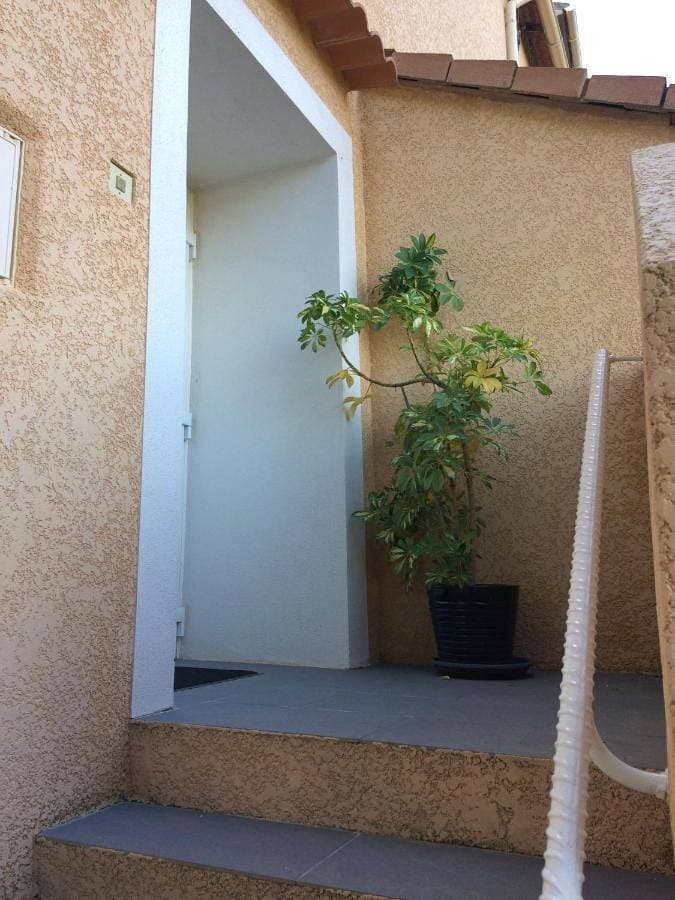Foto 4 von 5: One-Bedroom Apartment