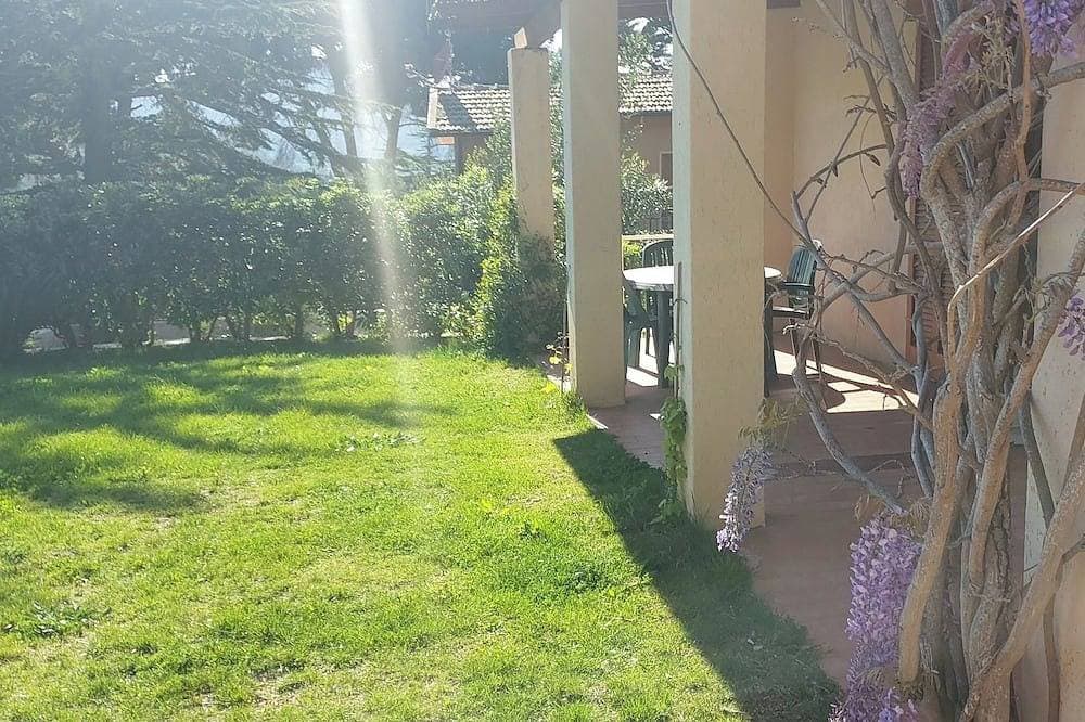 Three-room apartment in the right location in Elba 1