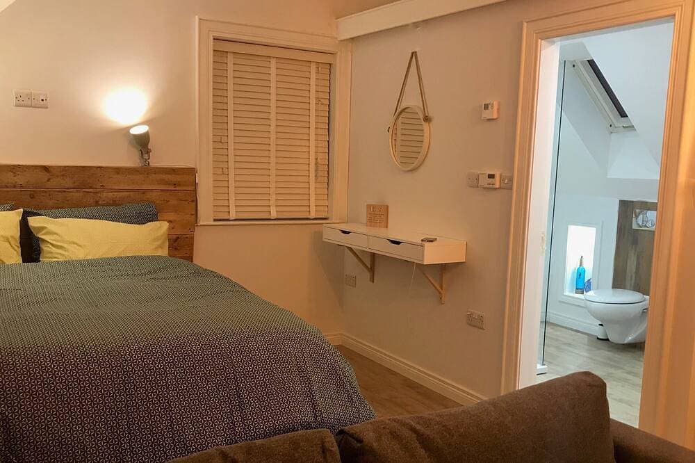 Foto 3 von 18: Rathlin Sound Apartment Stunning Sea Views Ballycastle Studio for Two